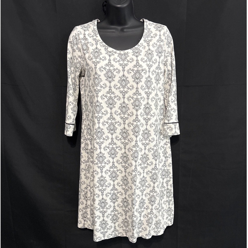 Soma Intimates Women XS White Gray Damask Print 3/4 Sleeve Nightgown Dress‎ 0909